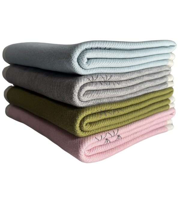 Chickie Baby Blanket – Pure Merino Wool